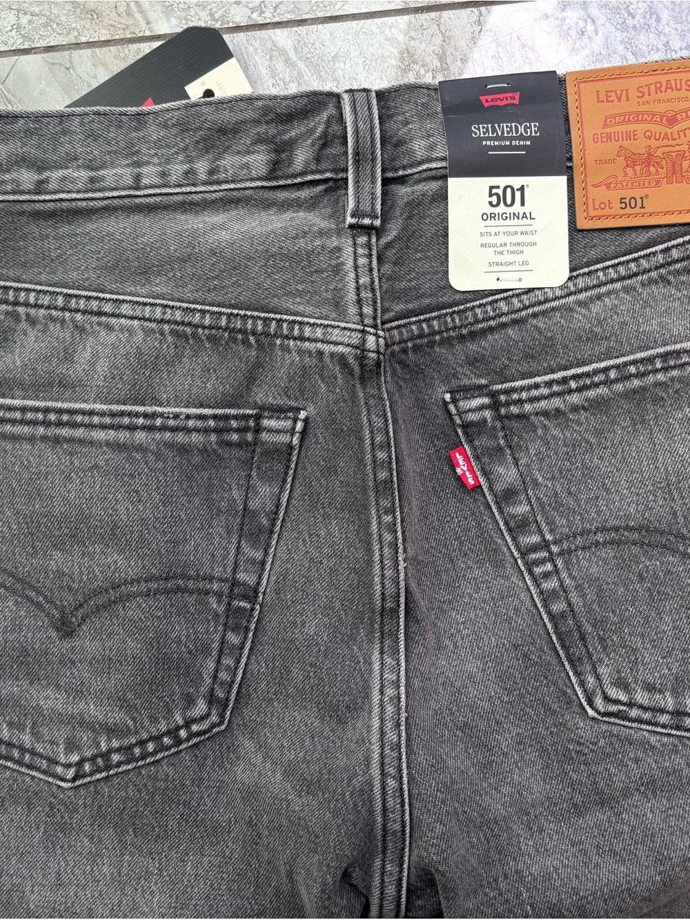 Levi's 501 Selvedge Men's Premium Straight Fit Jeans 32/34